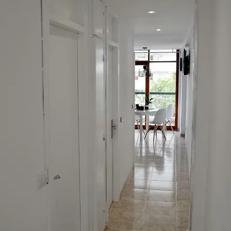 En Vina Del Mar * Playa Feñabe